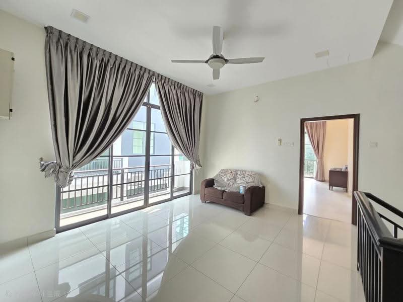 Bungalow House for Sale in Selayang (Selangor) - Kathy Yap - Living Room - PropertyGuru.com.my