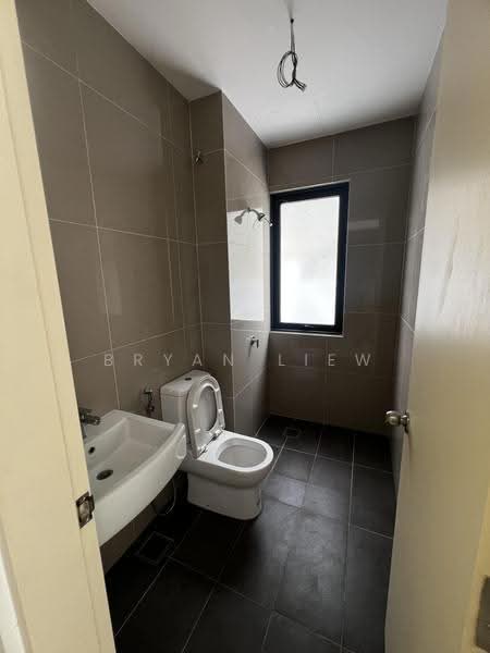 Rumah Teres untuk Dijual di Damansara Perdana (Selangor) - Bryan Liew - PropertyGuru.com.my