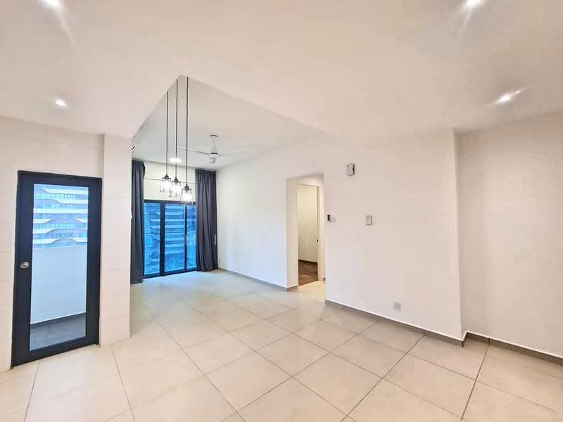 Kediaman Servis untuk Disewa di Reizz Residence - Mike Lim - Living Room - PropertyGuru.com.my
