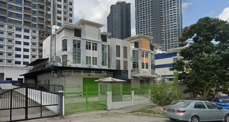 Kilang Berkembar untuk Dijual di Taman Desaria (Petaling Jaya) - Delenn Chung - Exterior - PropertyGuru.com.my
