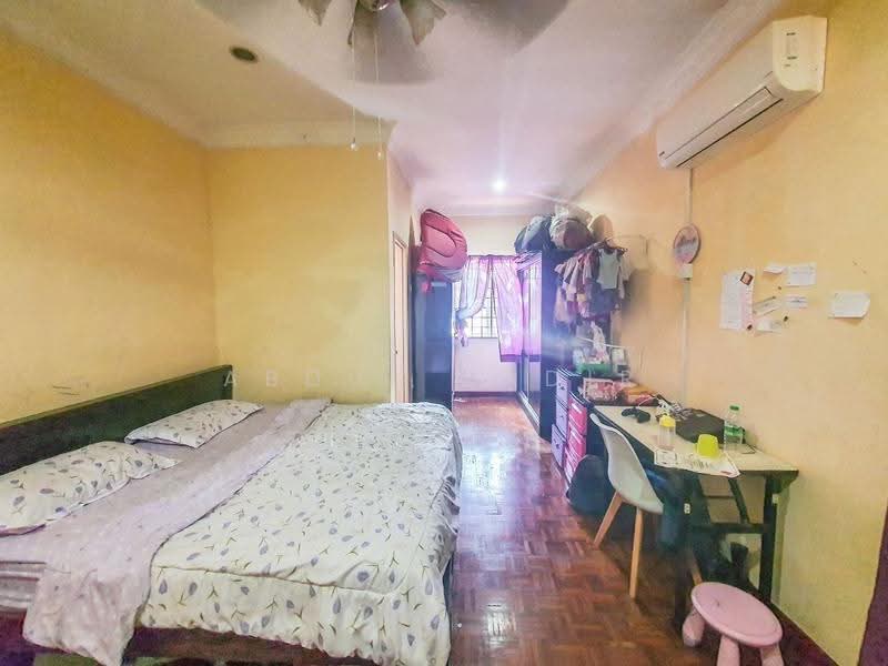 2-storey Terraced House for Sale in Taman Impian Putra (Bangi) - Abdul Qadir - PropertyGuru.com.my