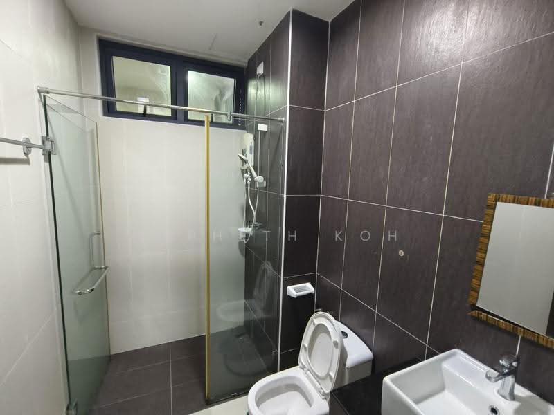 Kediaman Servis untuk Disewa di D'Secret Garden (Pangsapuri Kempas Indah) - Japheth Koh - Bathroom - PropertyGuru.com.my