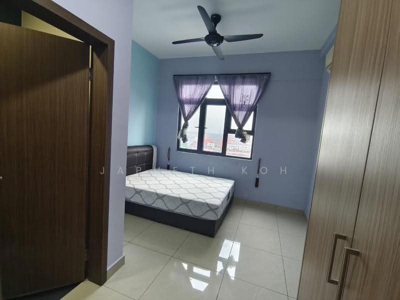 Kediaman Servis untuk Disewa di D'Secret Garden (Pangsapuri Kempas Indah) - Japheth Koh - Bedroom - PropertyGuru.com.my