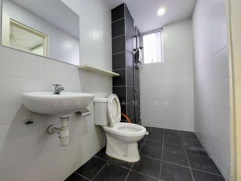 Kediaman Servis untuk Disewa di Maxim Residences - Jonathan Raj - Bathroom - PropertyGuru.com.my