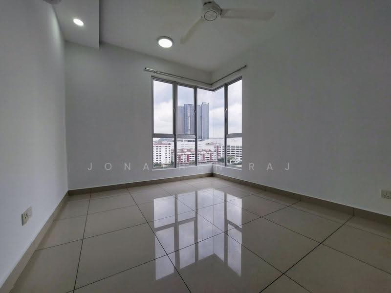 Kediaman Servis untuk Disewa di Maxim Residences - Jonathan Raj - View - PropertyGuru.com.my