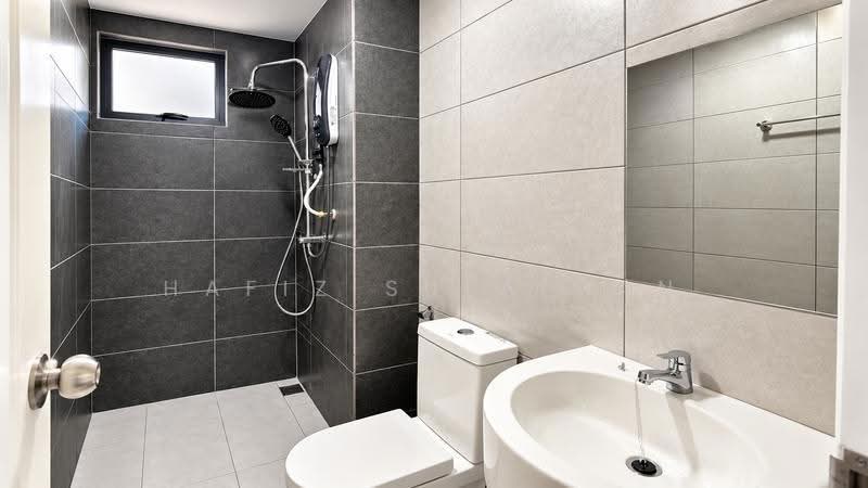 Pangsapuri untuk Dijual di Vista Sentul Residences - Hafiz Sulaiman - Bathroom - PropertyGuru.com.my