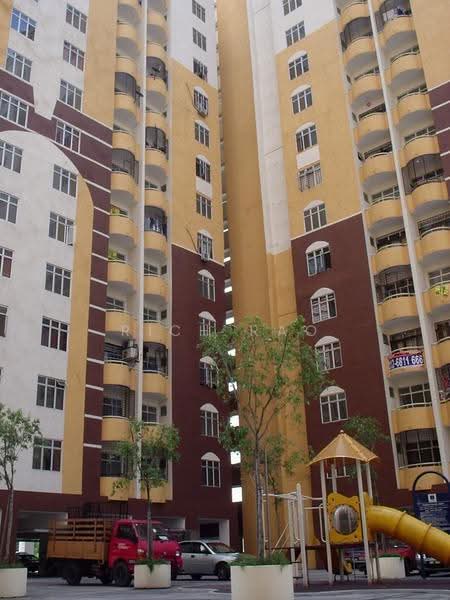 Apartment for Rent at Pangsapuri Lagoon Perdana - Rich Rao - Exterior - PropertyGuru.com.my