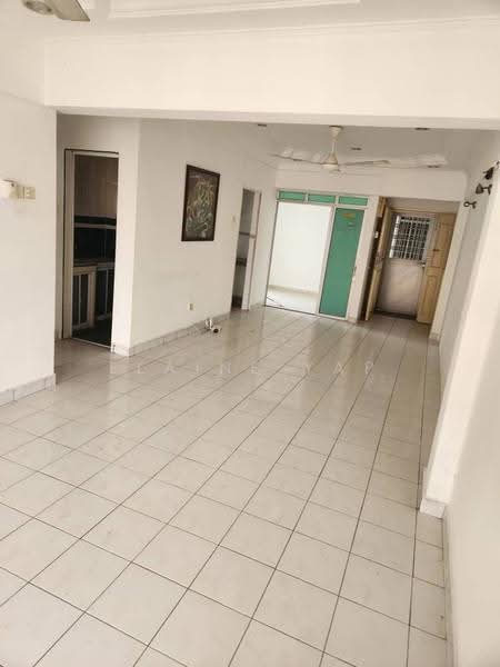 Pangsapuri untuk Disewa di Vista Saujana - Elaine Yap - Living Room - PropertyGuru.com.my
