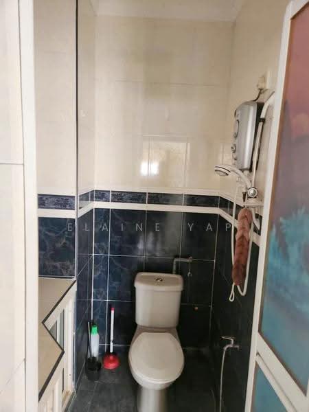 Pangsapuri untuk Disewa di Vista Saujana - Elaine Yap - Bathroom - PropertyGuru.com.my