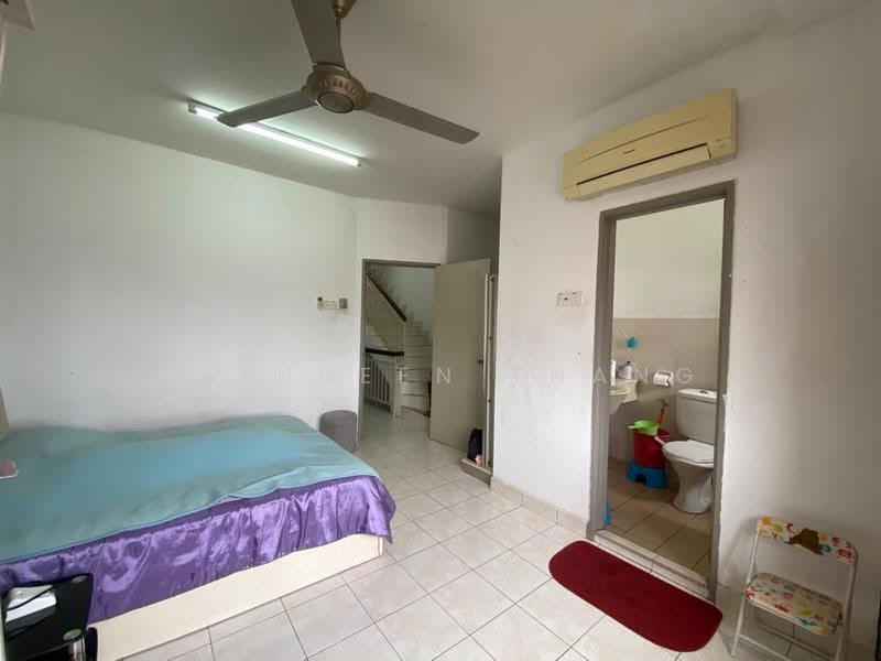 2.5-storey Terraced House for Sale in Taman Bukit Permata (Selayang) - Kathreen Thang - Bedroom - PropertyGuru.com.my
