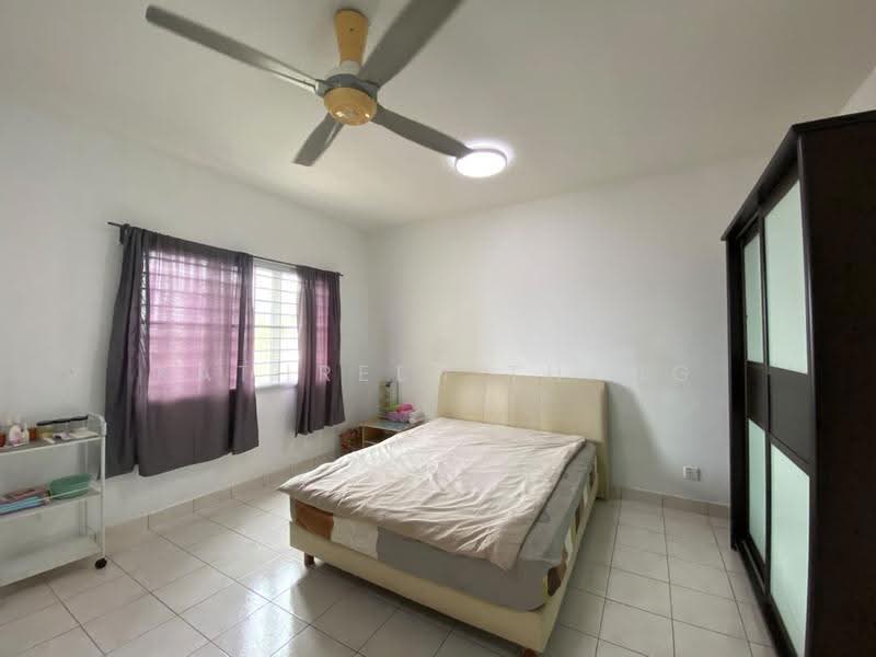 2.5-storey Terraced House for Sale in Taman Bukit Permata (Selayang) - Kathreen Thang - Bedroom - PropertyGuru.com.my