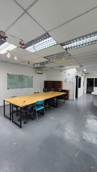 Shop / Office for Sale in Kuchai Lama (Kuala Lumpur) - Surendran Karapiah - Interior - PropertyGuru.com.my