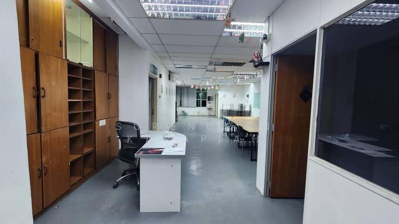 Shop / Office for Sale in Kuchai Lama (Kuala Lumpur) - Surendran Karapiah - Interior - PropertyGuru.com.my