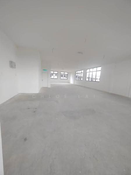 Shop for Rent in Taman Bukit Kaze (Ulu Tiram) - Chloe Lai - Interior - PropertyGuru.com.my