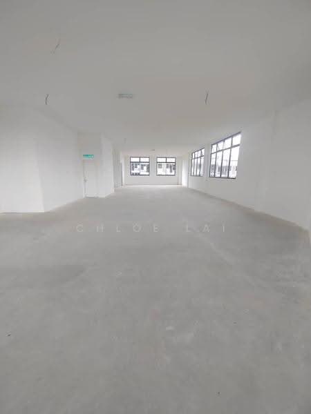 Shop for Rent in Taman Bukit Kaze (Ulu Tiram) - Chloe Lai - Interior - PropertyGuru.com.my
