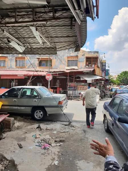 Retail Space for Sale in Taman Overseas Union (Taman Oug) (Jalan Klang Lama (Old Klang Road)) - Josephine Pea LS - Exterior - PropertyGuru.com.my
