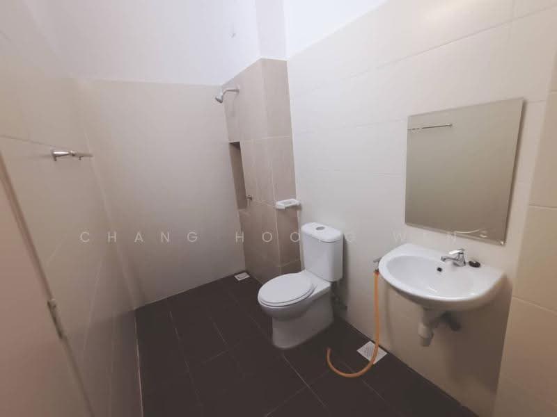 2-storey Terraced House for Rent in Taman Sri Penawar (Harmonia 3) (Pengerang) - Chang Hoong Wen - Bathroom - PropertyGuru.com.my