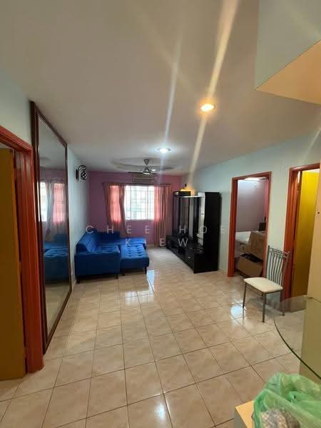 Apartment for Sale at Permai Lake View Apartment - Chee Hoe Kiew - Living Room - PropertyGuru.com.my