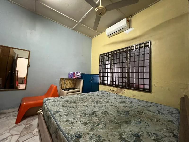 1-storey Terraced House for Sale in Taman Zamrud (Ulu Tiram) - Elunna Ng - PropertyGuru.com.my