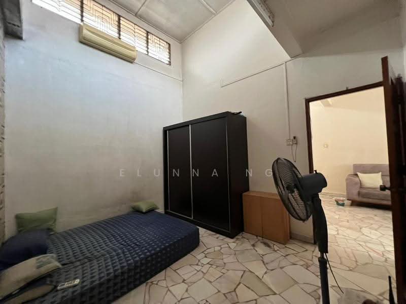 1-storey Terraced House for Sale in Taman Zamrud (Ulu Tiram) - Elunna Ng - PropertyGuru.com.my
