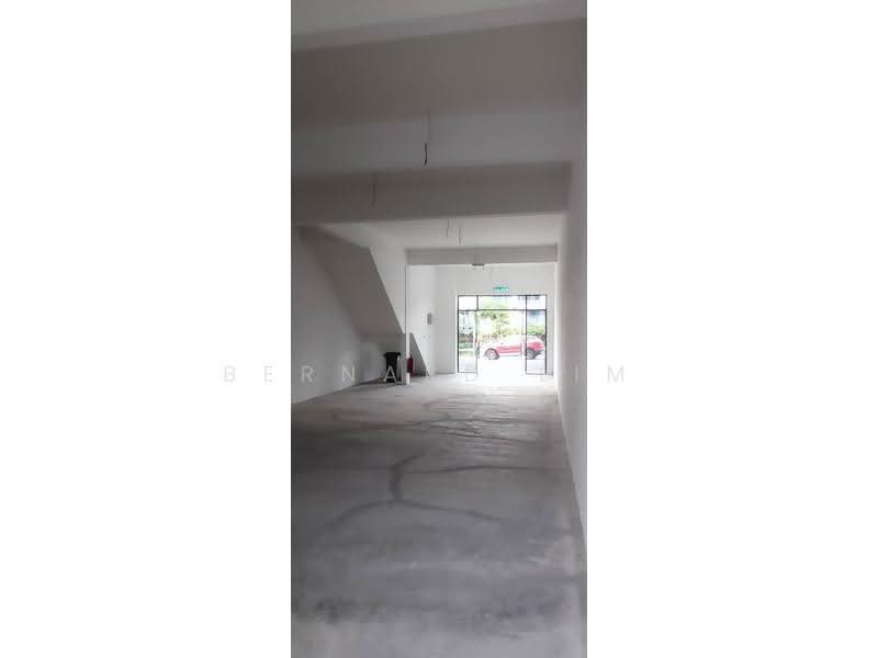 Shop for Rent in Taman Bukit Kaze (Ulu Tiram) - Bernard Lim - Entrance - PropertyGuru.com.my