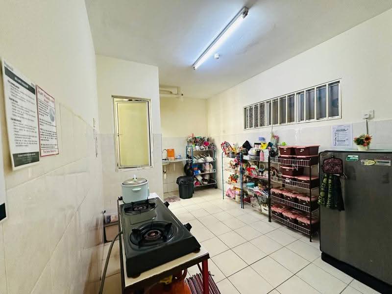 Condominium for Sale at Magna Ville - Hanani Nordin - Kitchen - PropertyGuru.com.my