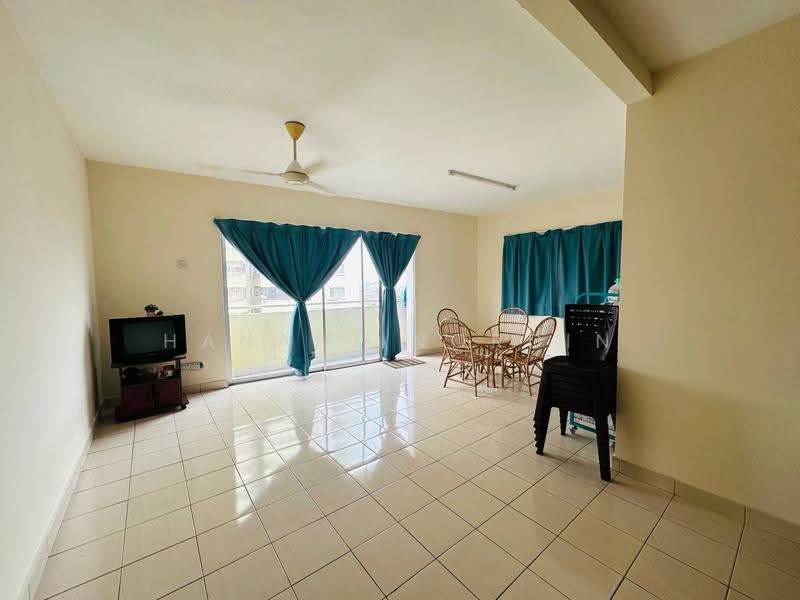 Condominium for Sale at Magna Ville - Hanani Nordin - Living Room - PropertyGuru.com.my