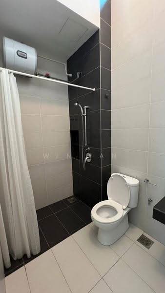 Semi-Detached House for Rent in Johor Bahru (Johor) - Win Tan - Bathroom - PropertyGuru.com.my