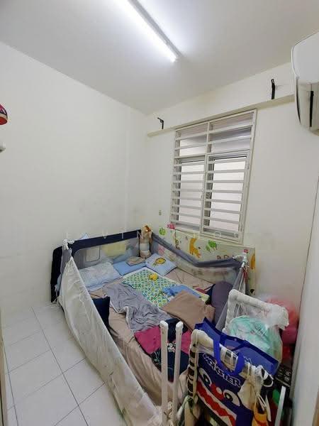 Pangsapuri untuk Dijual di Pangsapuri Sentral Butterworth - Elvin Choo - Bedroom - PropertyGuru.com.my