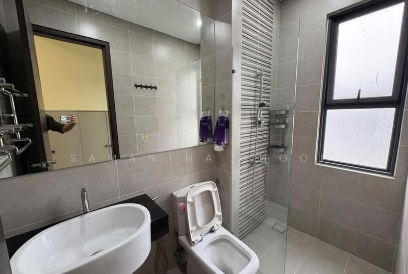 2.5-storey Terraced House for Sale in Taman Taynton View (Cheras) - Samantha Chooi - Bathroom - PropertyGuru.com.my