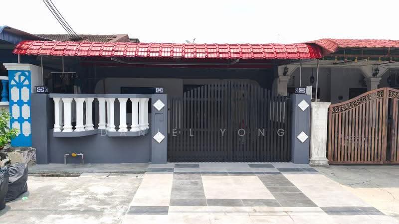 1-storey Terraced House for Sale in Taman Sri Skudai (Skudai) - Daniel Yong - Exterior - PropertyGuru.com.my