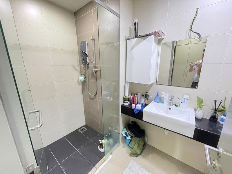 Service Residence for Rent at LakePark Residence @ KL North - Marcus Lee - Bathroom - PropertyGuru.com.my