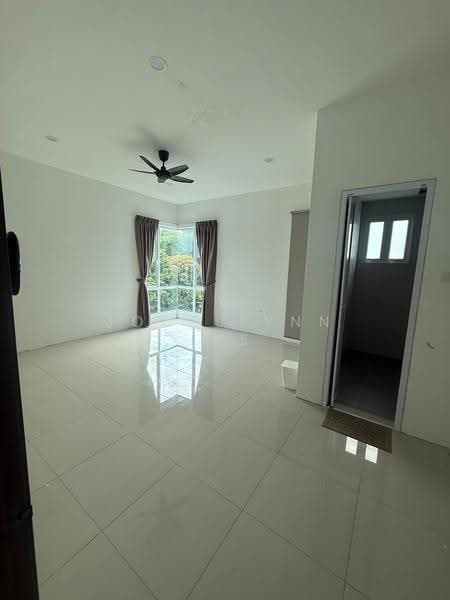 Bungalow House for Rent in Bukit Dumbar (Jelutong) - Jocellynn Lee - Living Room - PropertyGuru.com.my