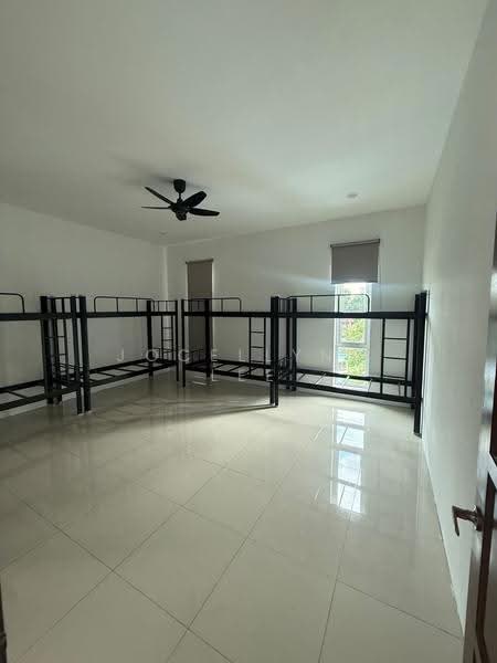 Bungalow House for Rent in Bukit Dumbar (Jelutong) - Jocellynn Lee - PropertyGuru.com.my