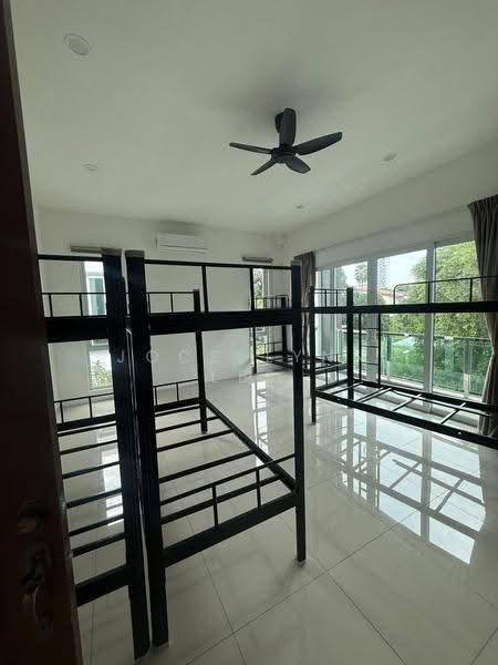 Bungalow House for Rent in Bukit Dumbar (Jelutong) - Jocellynn Lee - PropertyGuru.com.my