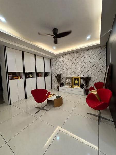 Rumah Kluster untuk Dijual di Taman Sutera Utama (Skudai) - Nathan Chan - Living Room - PropertyGuru.com.my