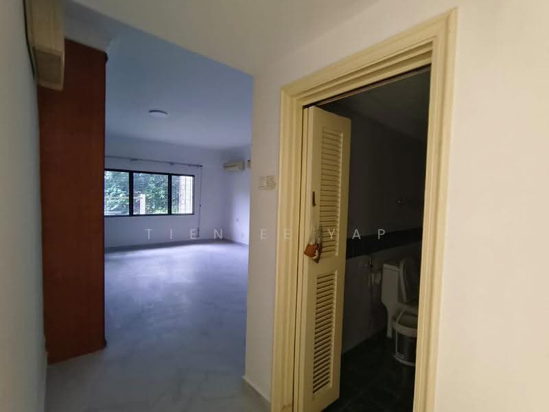 Condominium for Sale at Maxwell Towers - Tien Ee Yap - Living Room - PropertyGuru.com.my