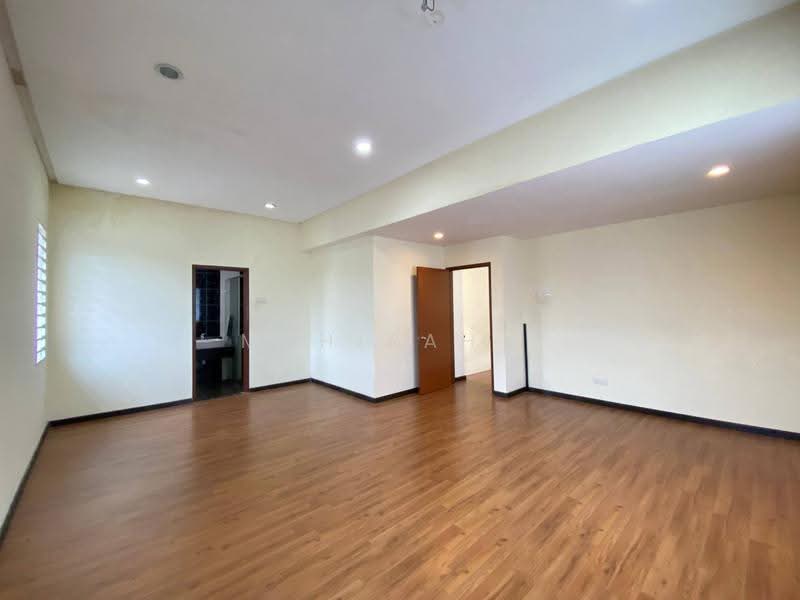Semi-Detached House for Sale in Bangi (Selangor) - Mahirah . - Interior - PropertyGuru.com.my