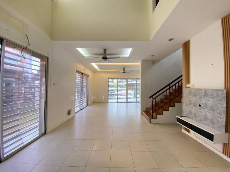 Semi-Detached House for Sale in Bangi (Selangor) - Mahirah . - Living Room - PropertyGuru.com.my