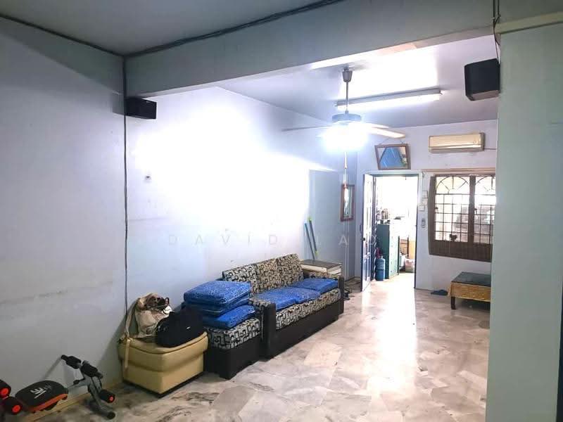 Townhouse for Sale in Taman Pandan Indah (Ampang) - David Lao - Living Room - PropertyGuru.com.my
