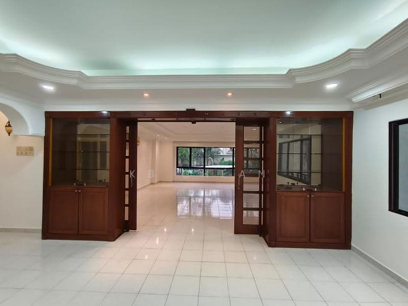 Condominium for Sale at Maxwell Towers - KB Chean - Living Room - PropertyGuru.com.my