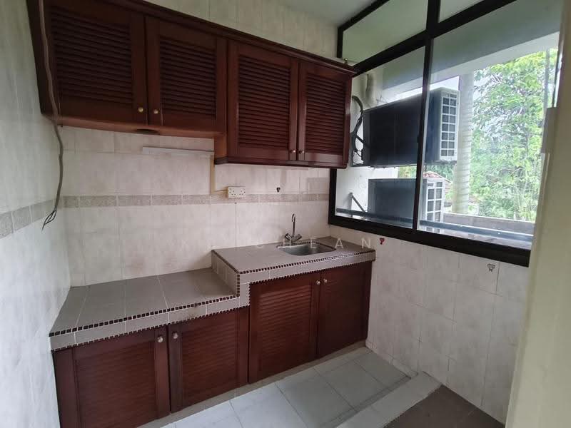 Condominium for Sale at Maxwell Towers - KB Chean - Kitchen - PropertyGuru.com.my