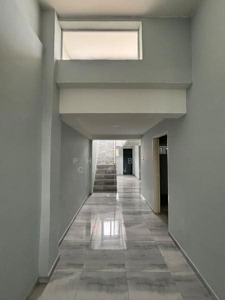 Rumah Teres 2.5-Tingkat untuk Dijual di Ipoh (Perak) - Phoebe Chang - Corridor - PropertyGuru.com.my