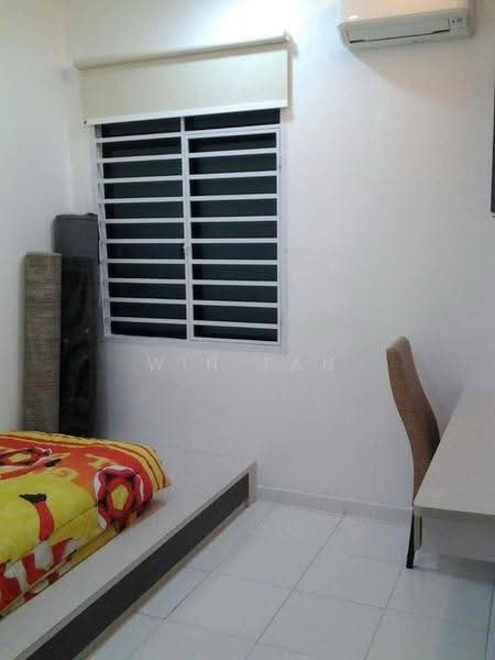 Rumah Flat untuk Dijual di Jentayu - Win Tan - Bedroom - PropertyGuru.com.my