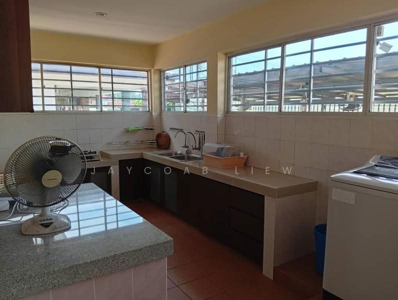 Rumah Banglo untuk Disewa di Kota Kinabalu (Sabah) - Jaycoab Liew - Kitchen - PropertyGuru.com.my