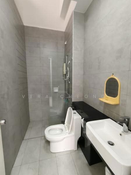 Terraced House for Sale in Johor Bahru (Johor) - Vera Cheong - Bathroom - PropertyGuru.com.my