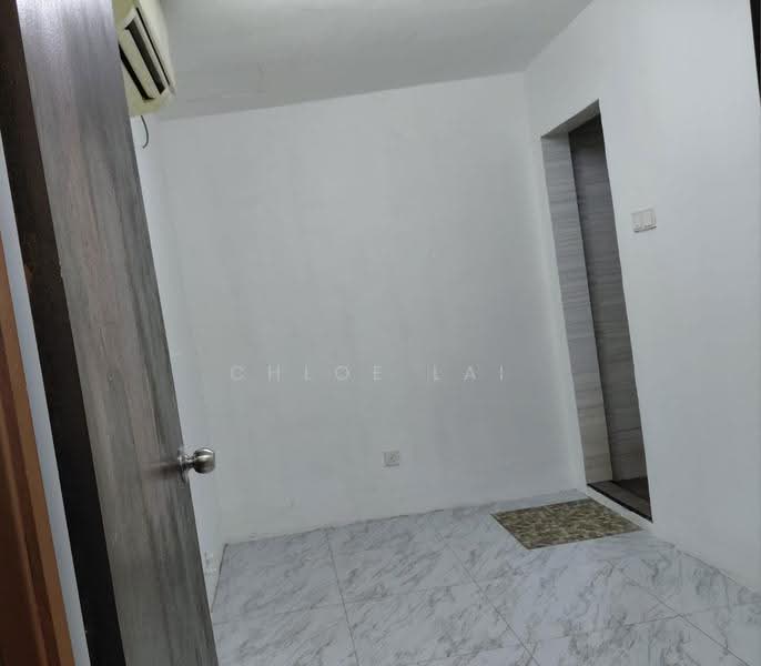 Shop / Office for Rent in Taman Century (Johor Bahru) - Chloe Lai - Interior - PropertyGuru.com.my