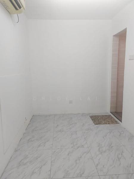 Shop / Office for Rent in Taman Century (Johor Bahru) - Chloe Lai - Interior - PropertyGuru.com.my