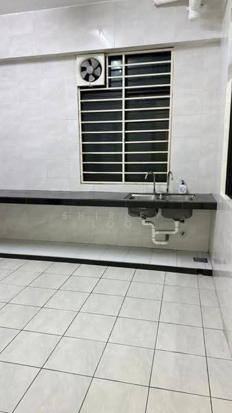 Condominium for Sale at Park 51 Residency - Shirley Loo - Kitchen - PropertyGuru.com.my