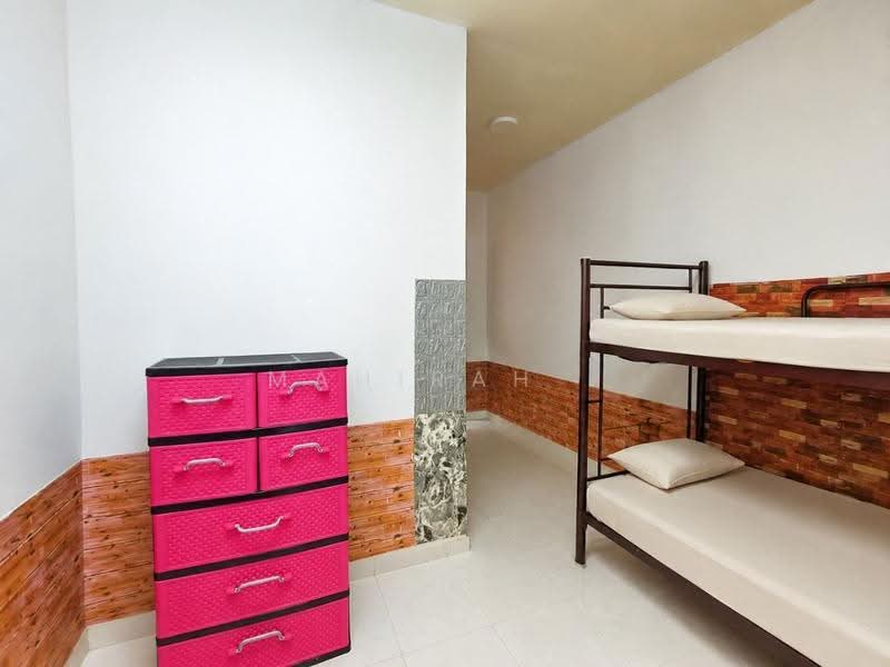 2-storey Terraced House for Sale in Nilai Impian (Nilai) - Mahirah . - Bedroom - PropertyGuru.com.my